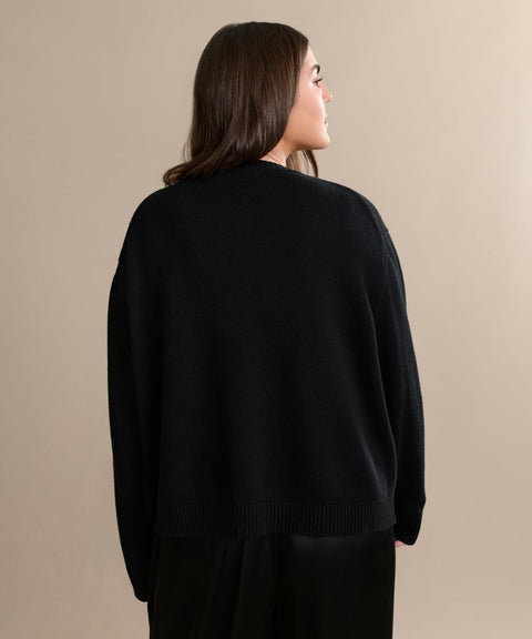 Simone V-Neck